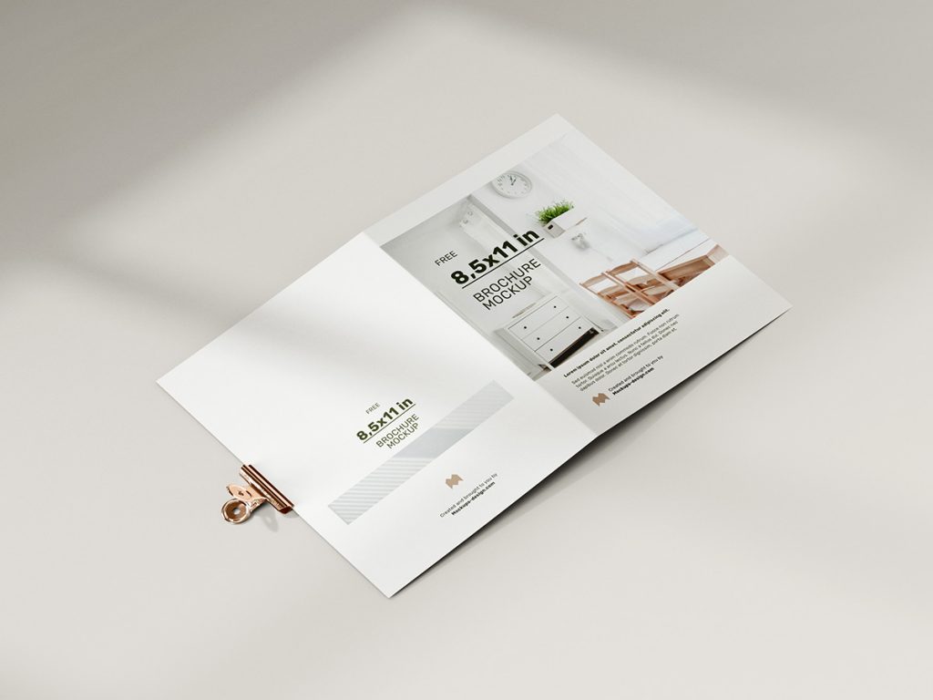 2 Folding Free Brochure Mockup PSD