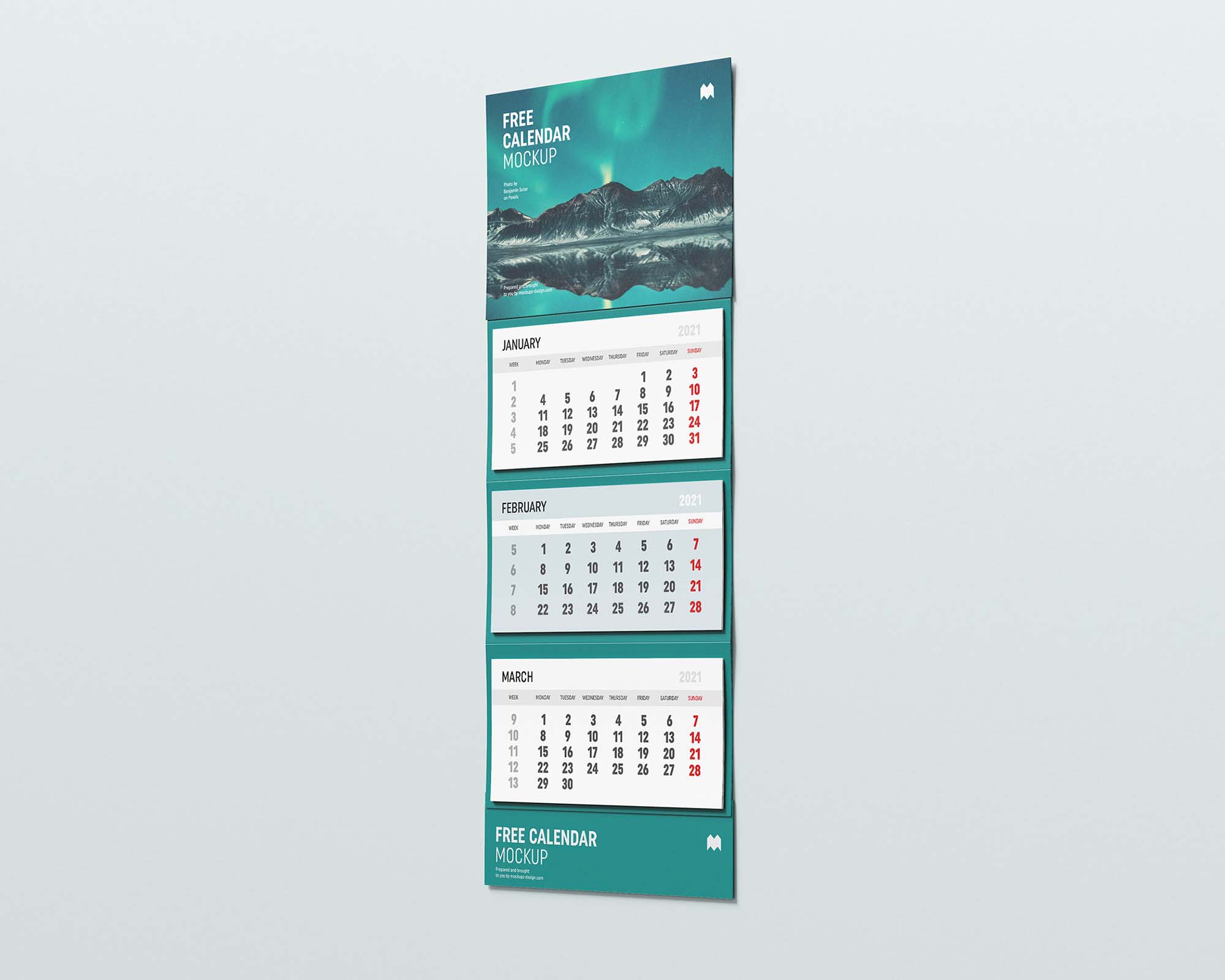 Free Wall Calendar Mockup (PSD)