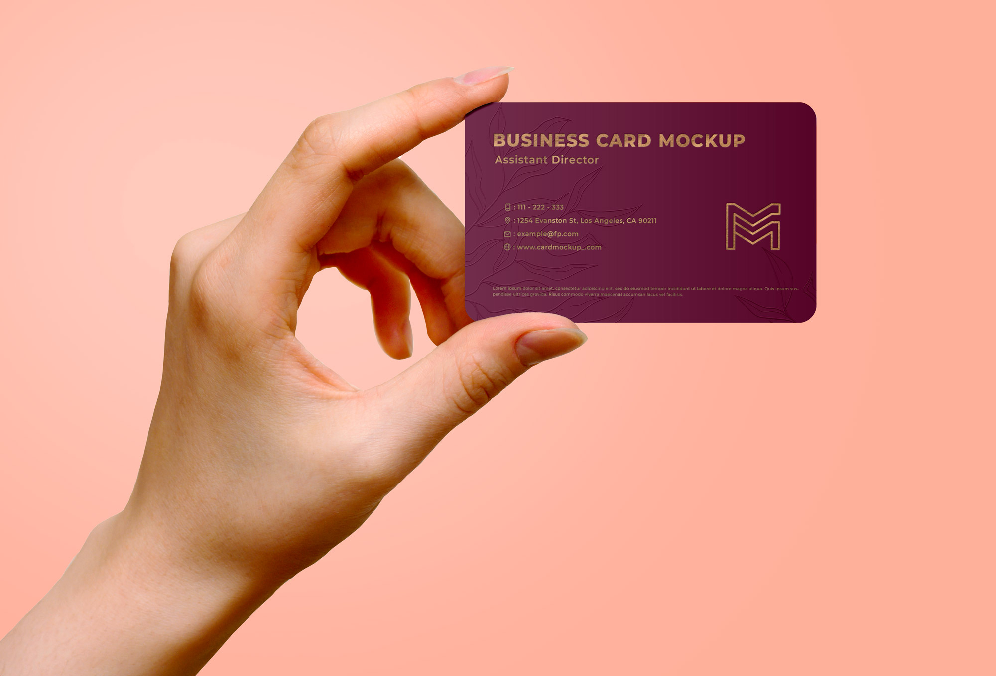 Download Free Free Hand Holding Card Mockup PSD