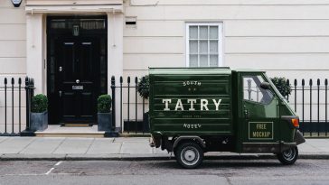 Piaggio Truck Mockup