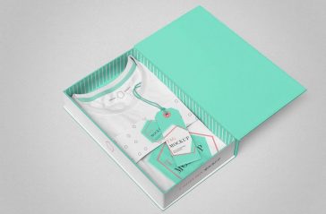 Free T-Shirt Branding and Packaging Box Mockup PSD