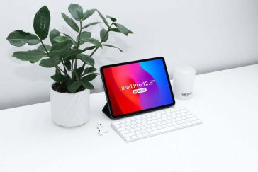 Free iPad Pro 12.9 Inches Mockup PSD