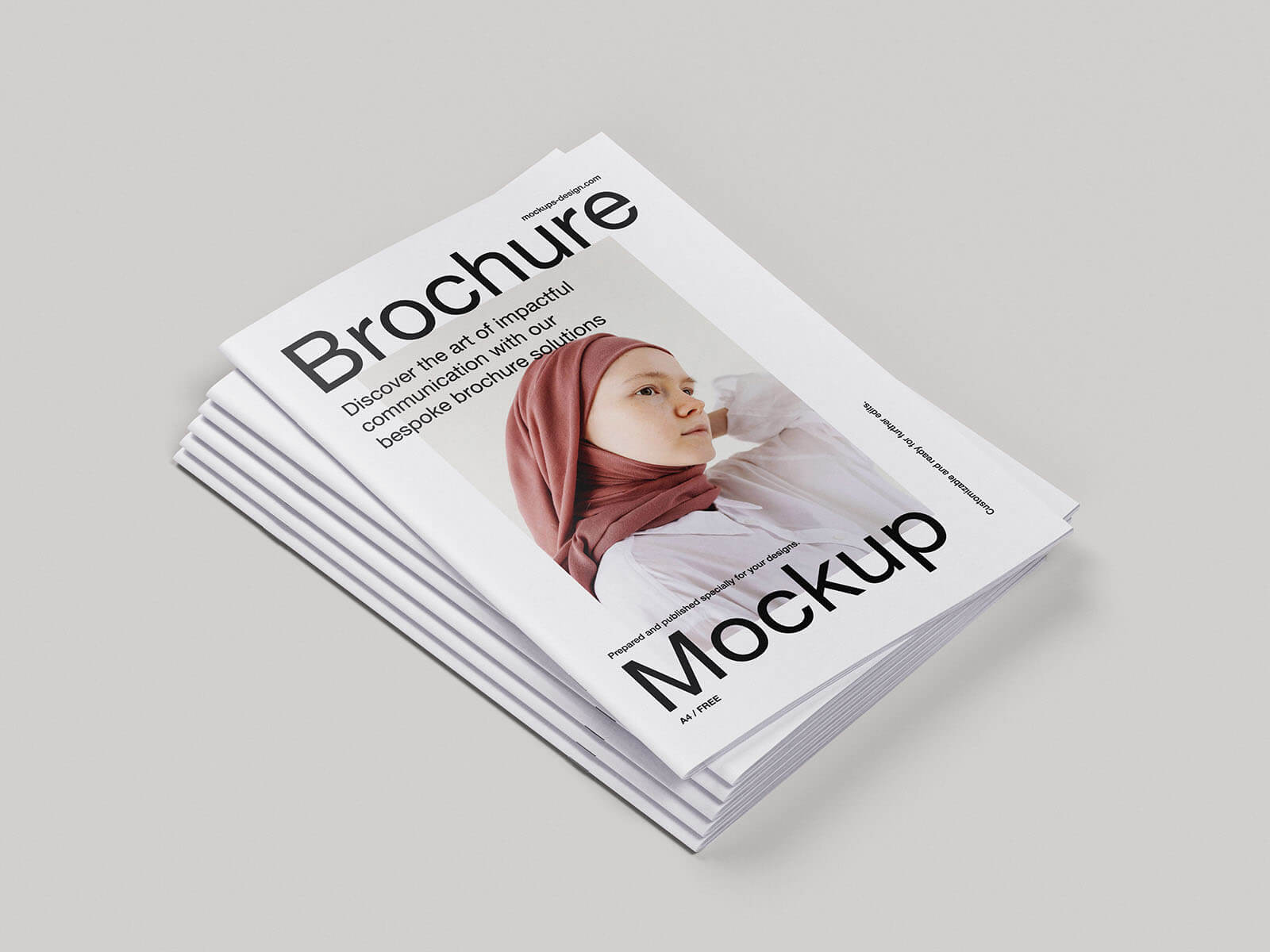 8 Free A4 Multipage Brochure / Magazine Mockup PSD Files