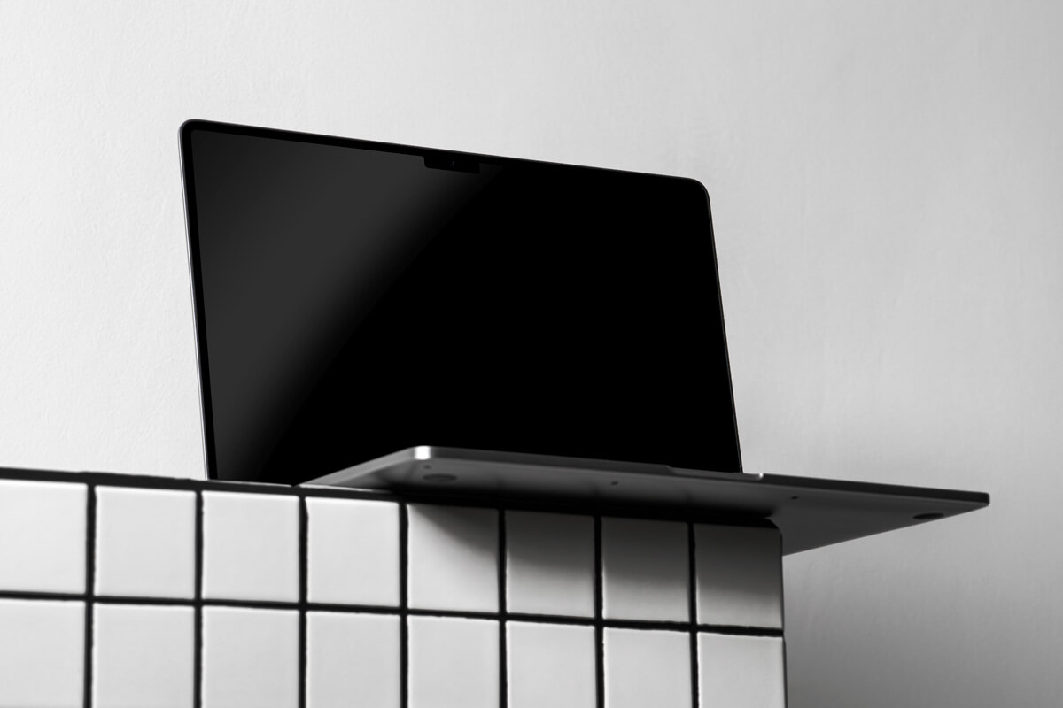 Free Customizable M4 MacBook Pro Mockup PSD