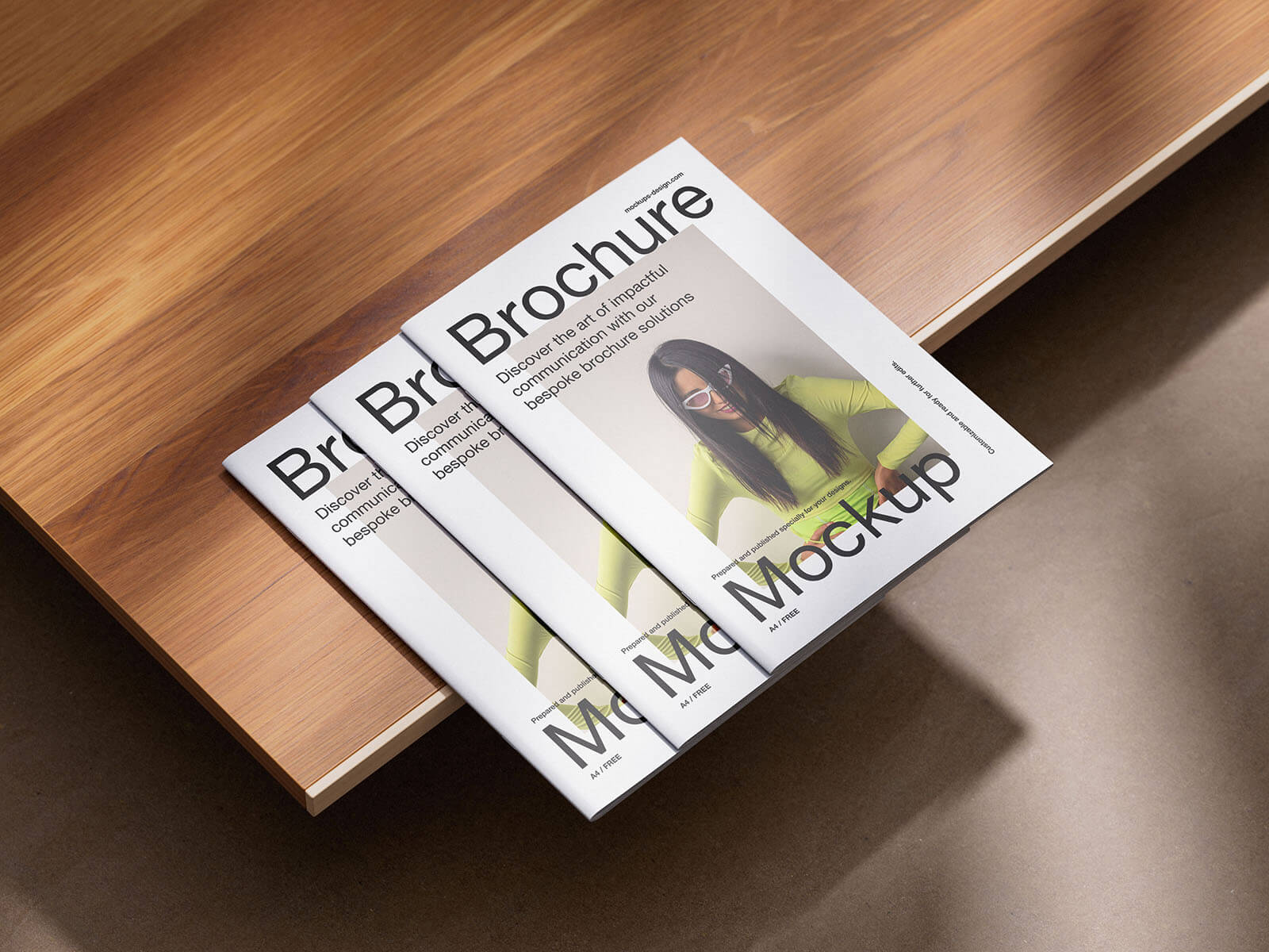 4 Free A4 Multipage Brochure / Magazine Mockup PSD Files