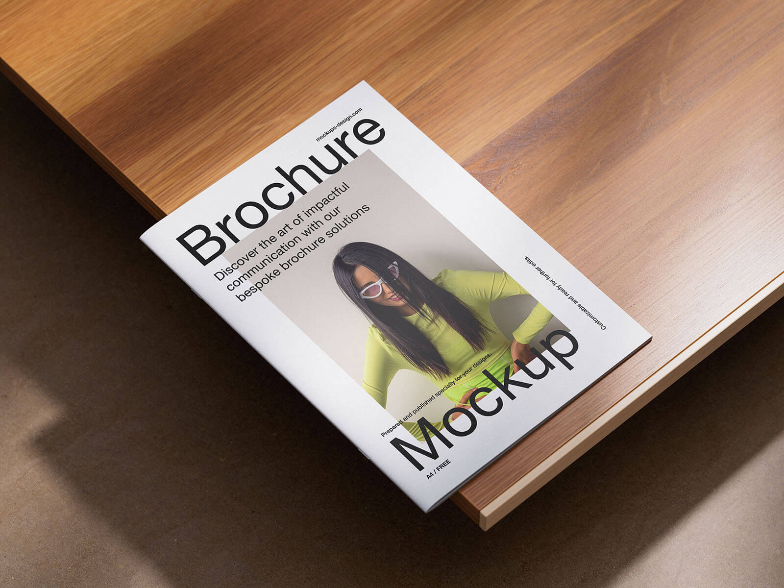 4 Free A4 Multipage Brochure / Magazine Mockup PSD Files