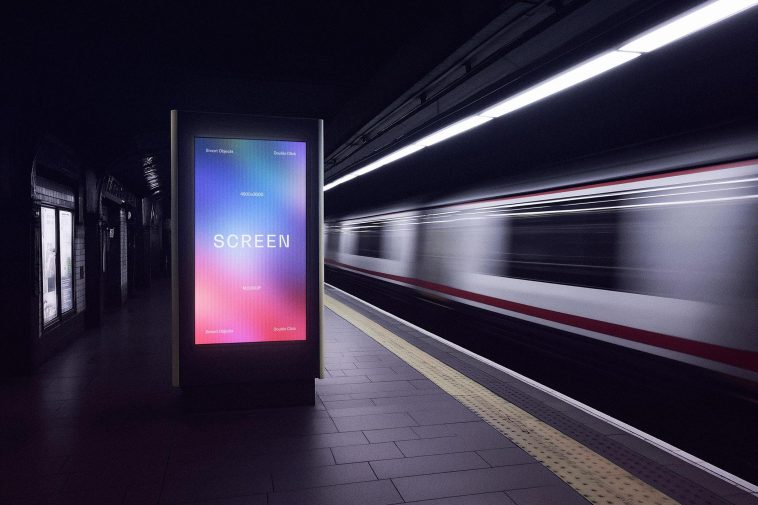 Free Vertical Subway Station Screen Mockup PSD