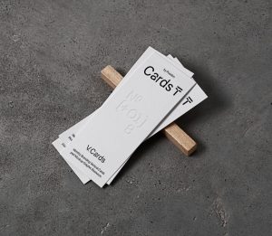 Free Vertical Business Card Mockup PSD