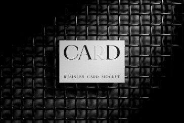 Free Urban Business Card Mockup PSD