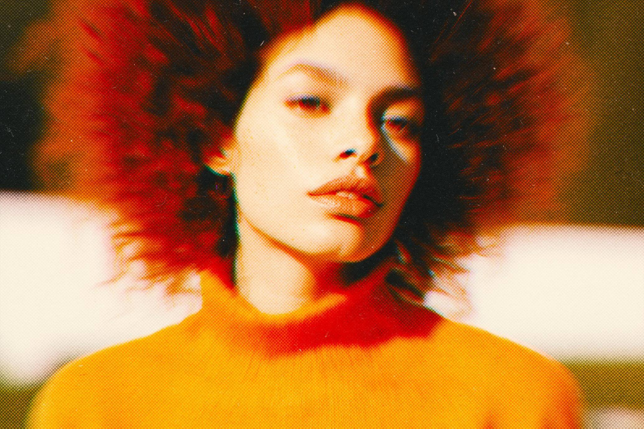 Free Halftone Distortion Photo Effect PSD