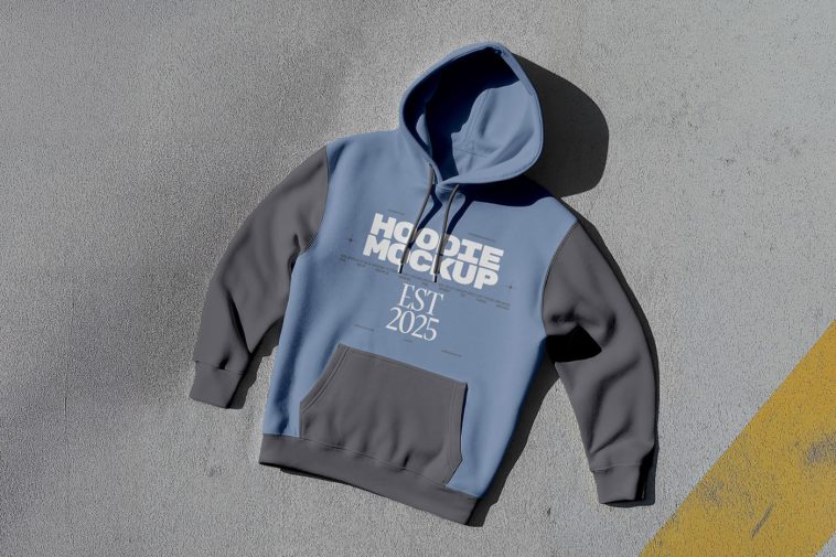 Free Men’s Pullover Hoodie Mockup PSD