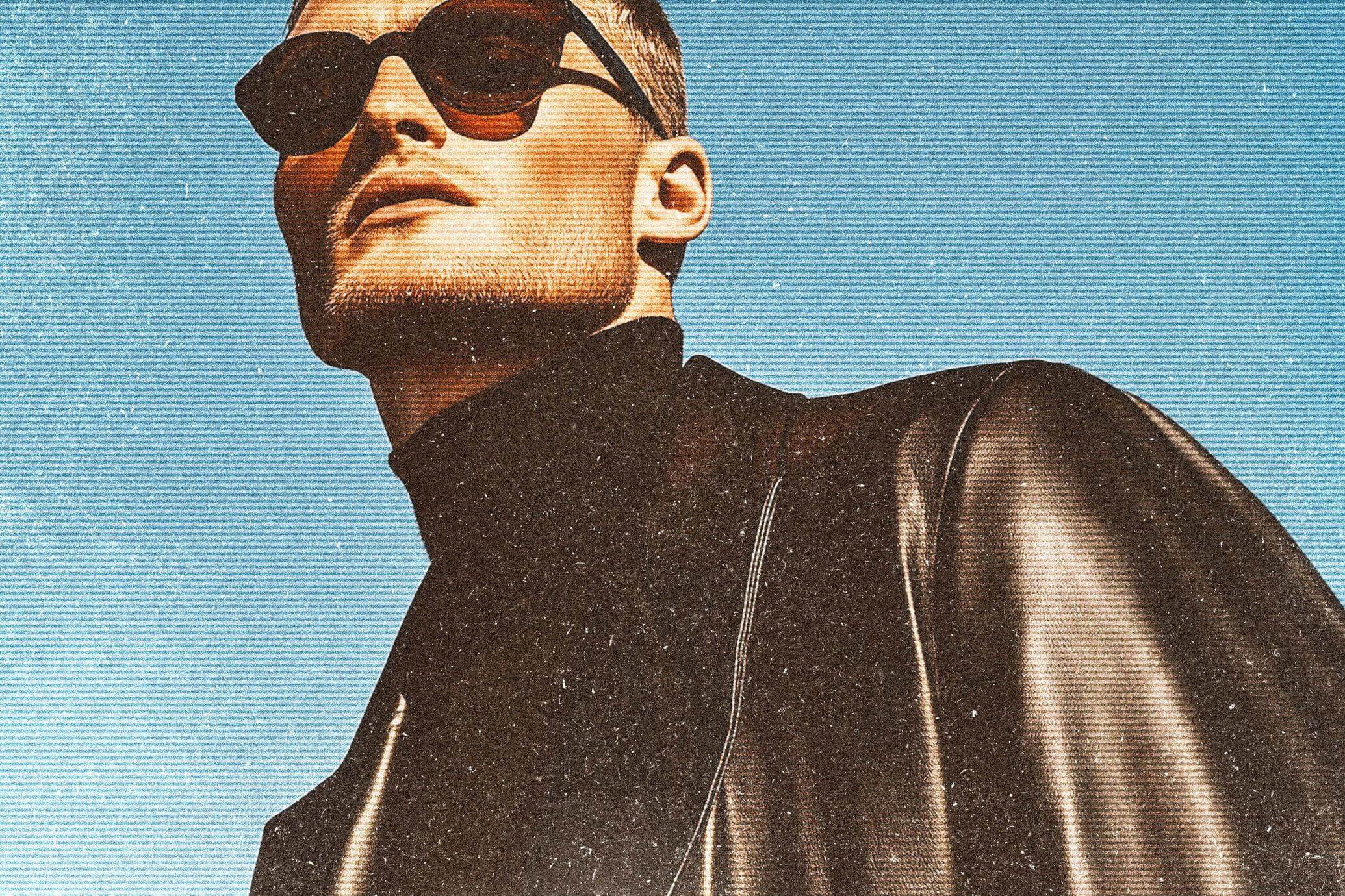 Free Vintage Postcard Halftone Effect PSD