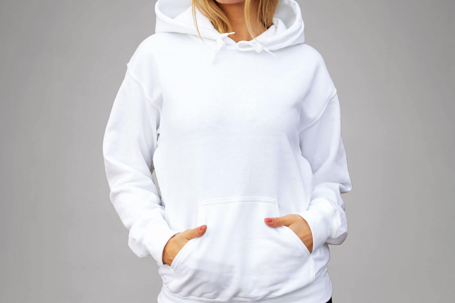 Free Woman Hoodie Mockup PSD